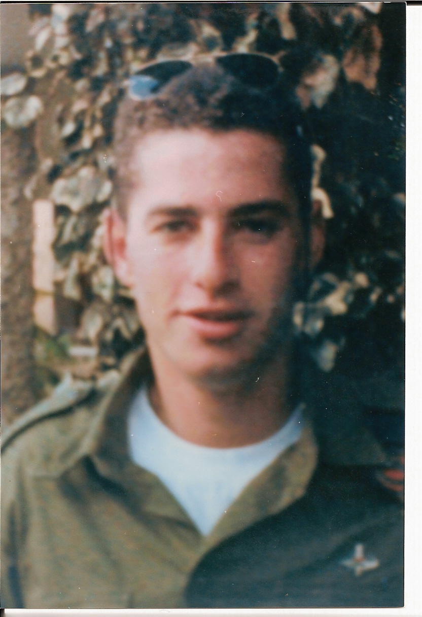 רותי דומב